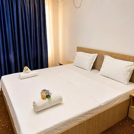 Italia Boutique מלון 3*